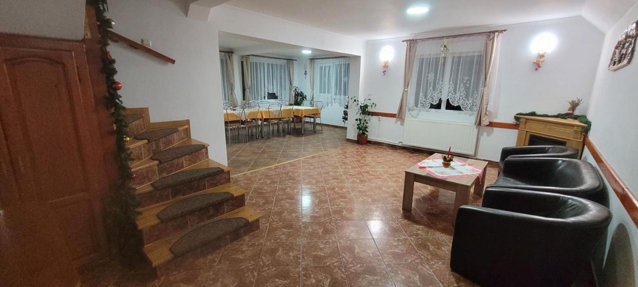 Pensiunea Casa Ady Бран Экстерьер фото