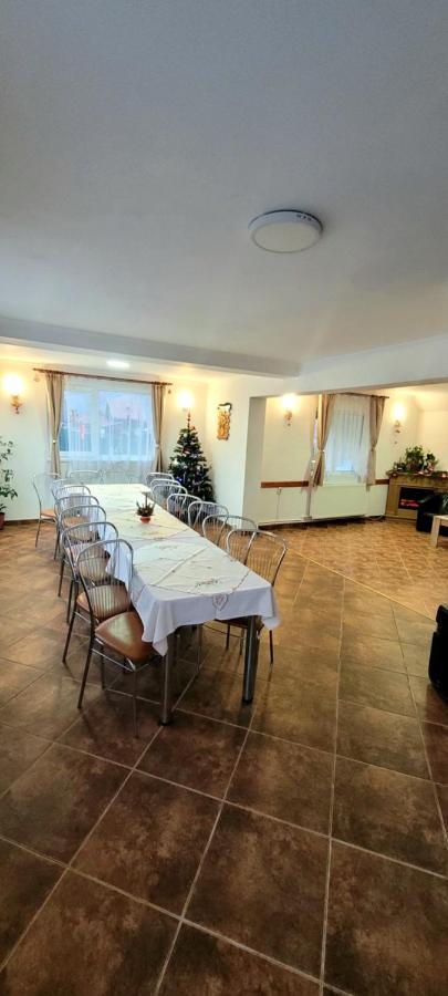 Pensiunea Casa Ady Бран Экстерьер фото