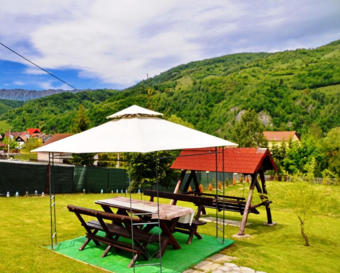 Pensiunea Casa Ady Бран Экстерьер фото
